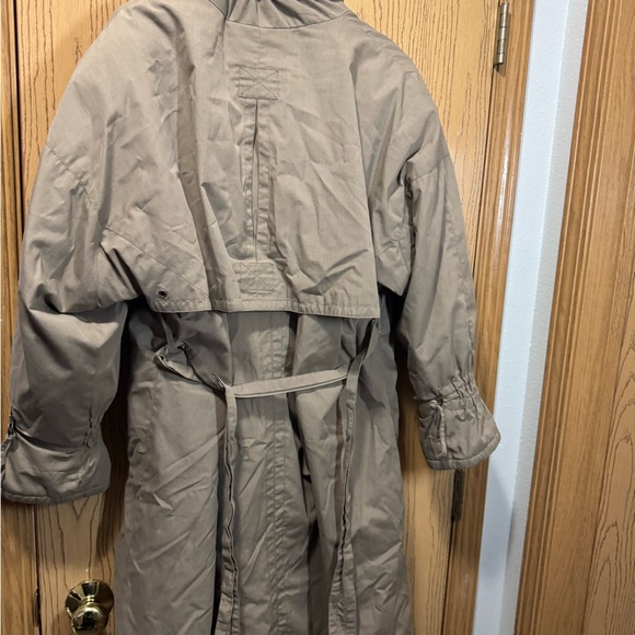 Women's Tan Trench Coat - Picture 9 of 12